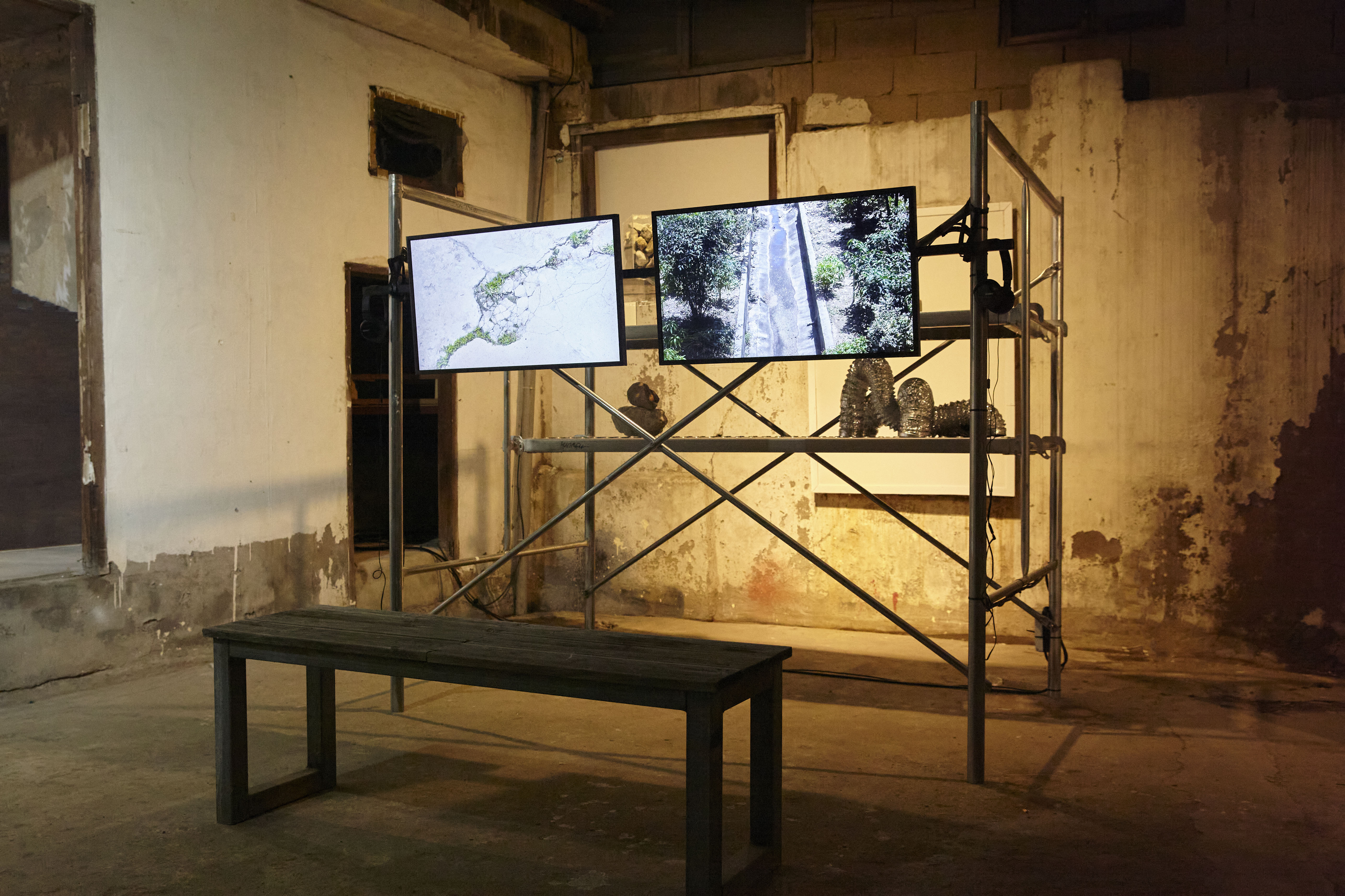 Weekend on Isle of Portland, Installation, Cement and iron, 2023