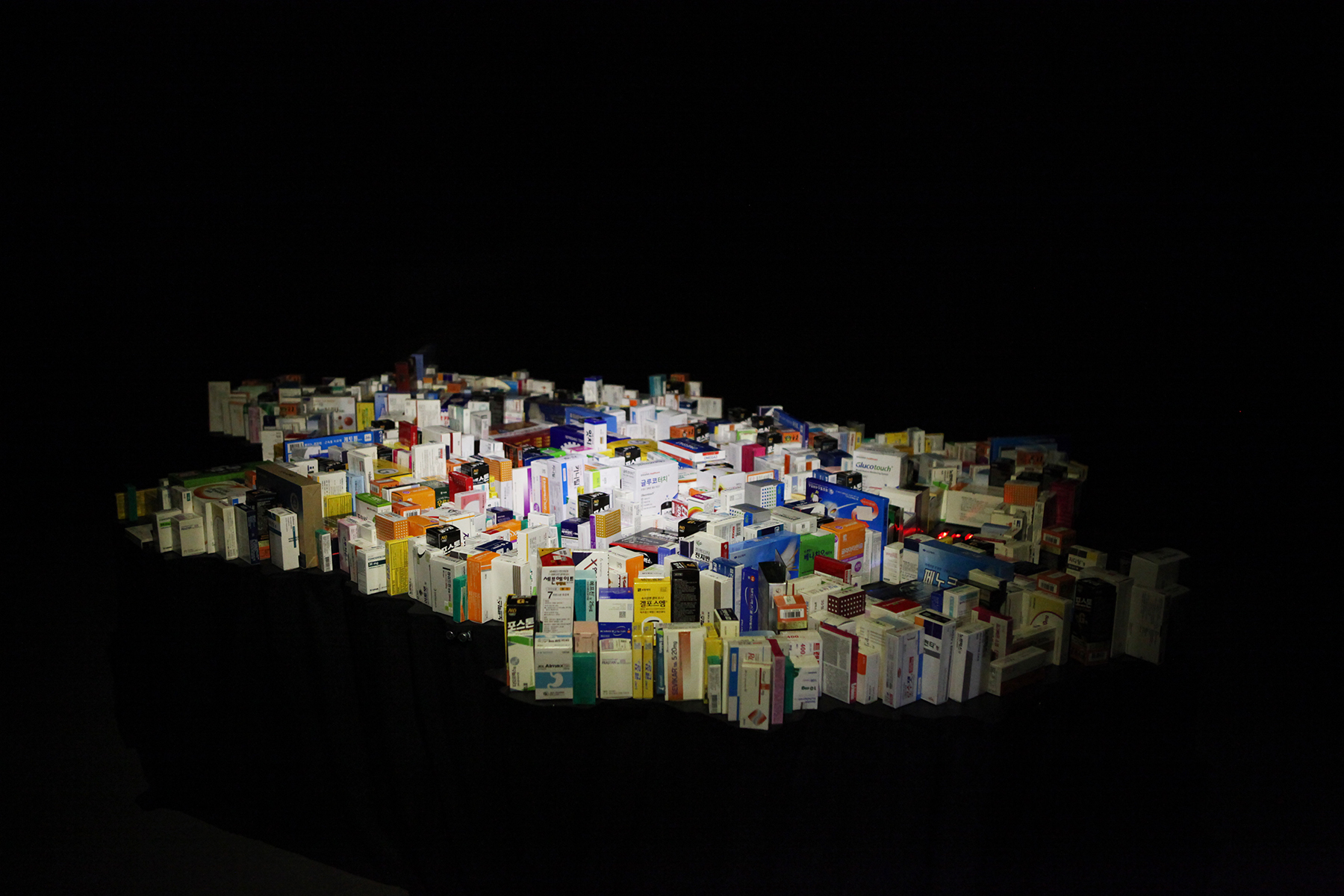 Weekend on Isle of Portland, Installation, Cement and iron, 2023