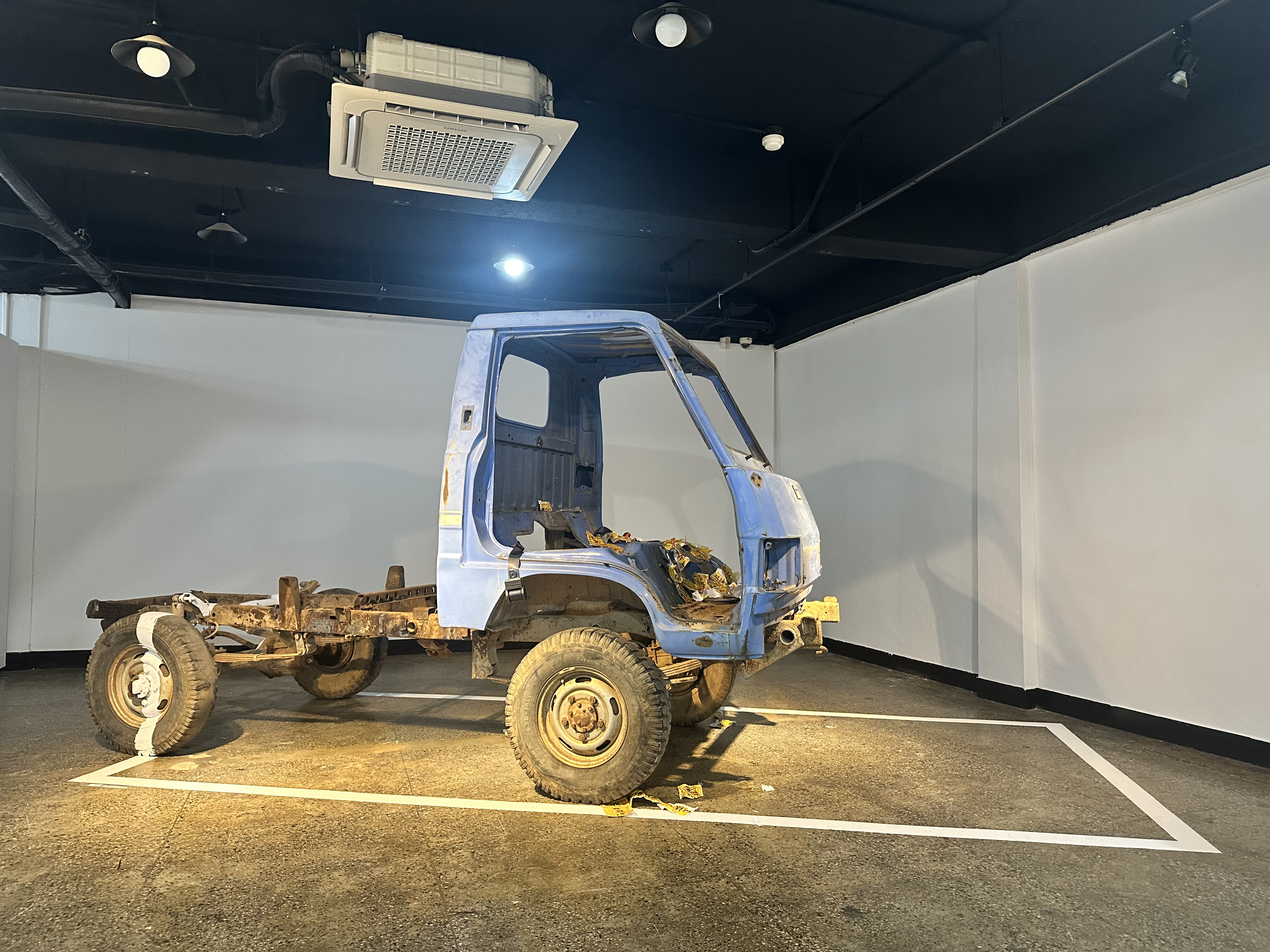 Weekend on Isle of Portland, Installation, Cement and iron, 2023