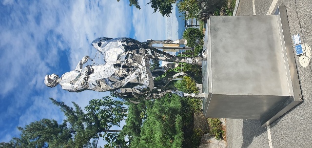 Weekend on Isle of Portland, Installation, Cement and iron, 2023