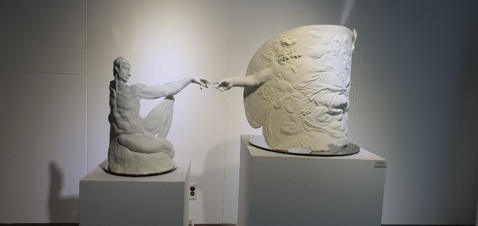 Weekend on Isle of Portland, Installation, Cement and iron, 2023