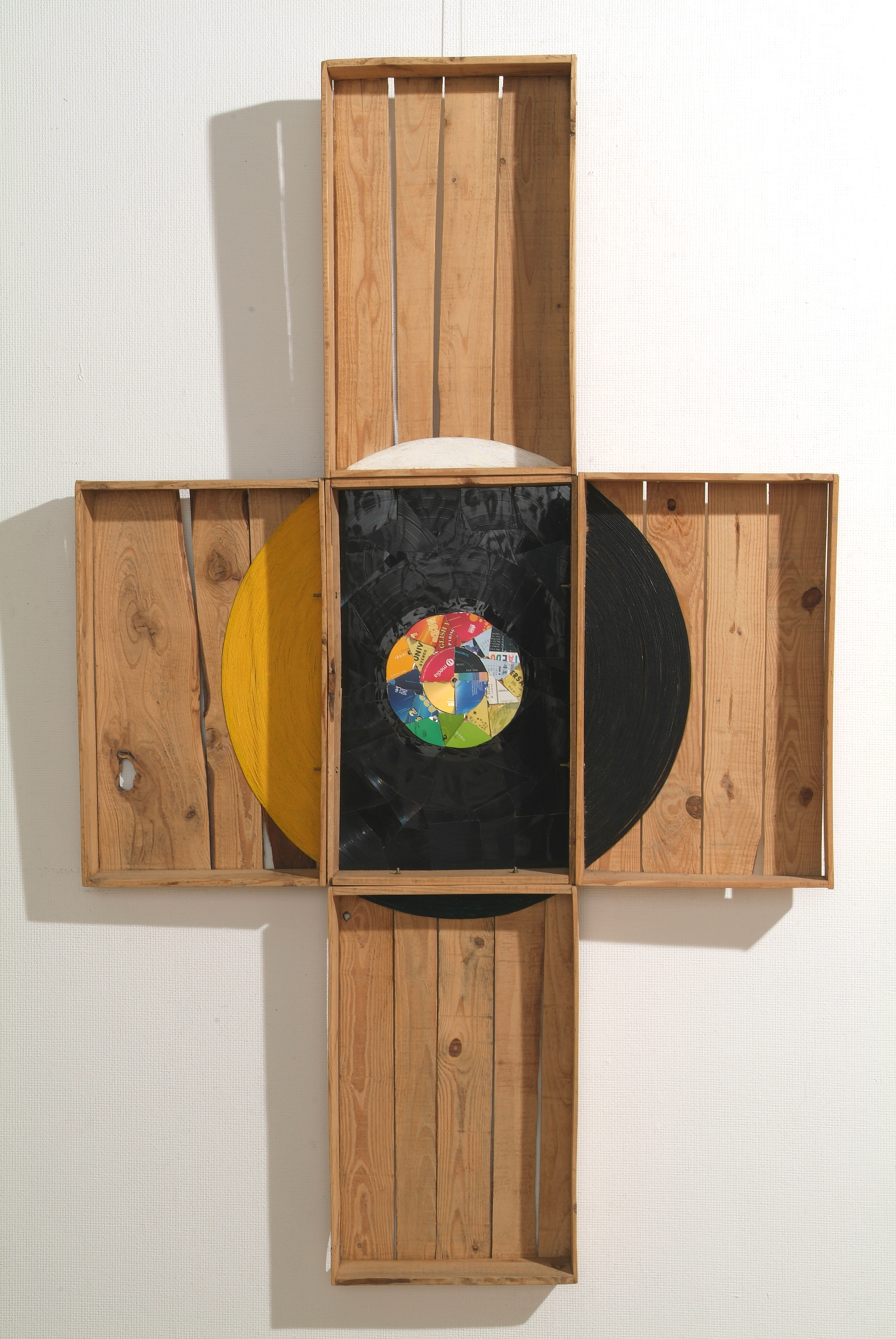 Weekend on Isle of Portland, Installation, Cement and iron, 2023